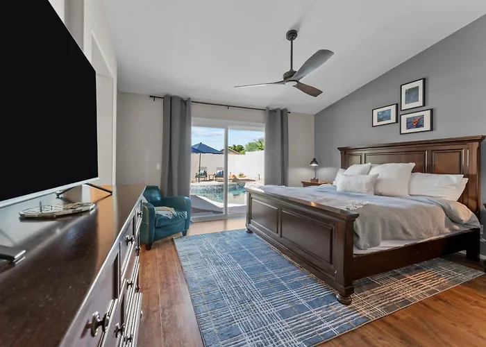 Holiday home Lavish 3br Haven W Private Pool *