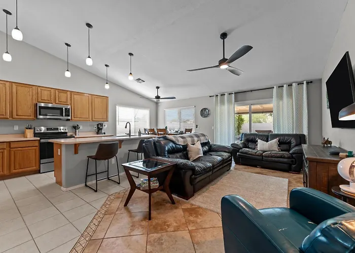 Holiday home Lavish 3br Haven W Private Pool Mesa